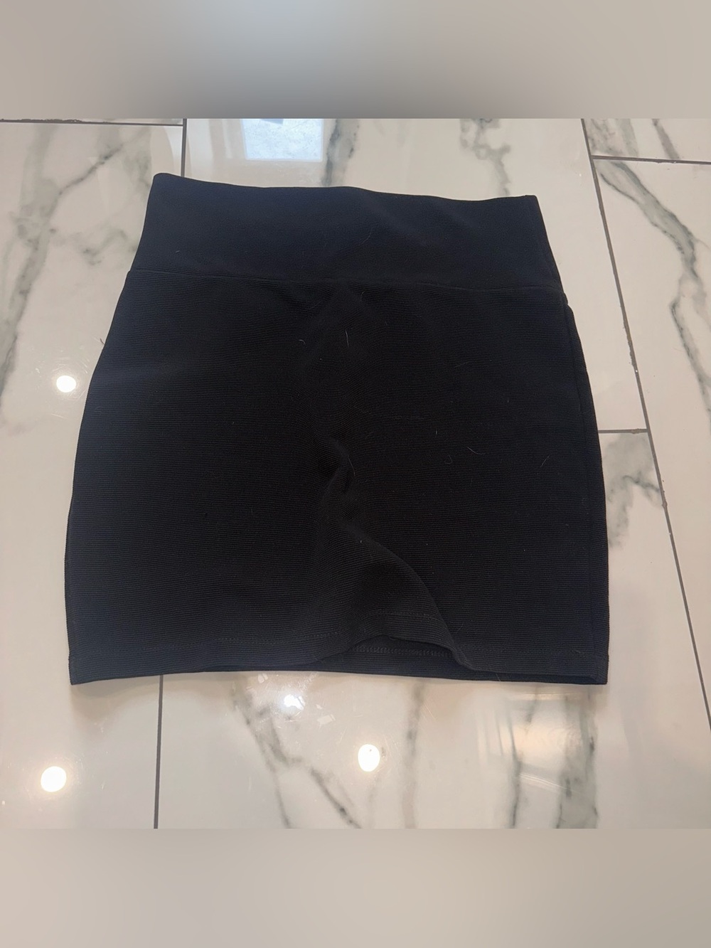 Forever 21 Black Stretch Skirt